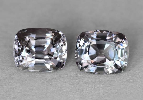 A pair of gray spinels from Burma 4.21 ct