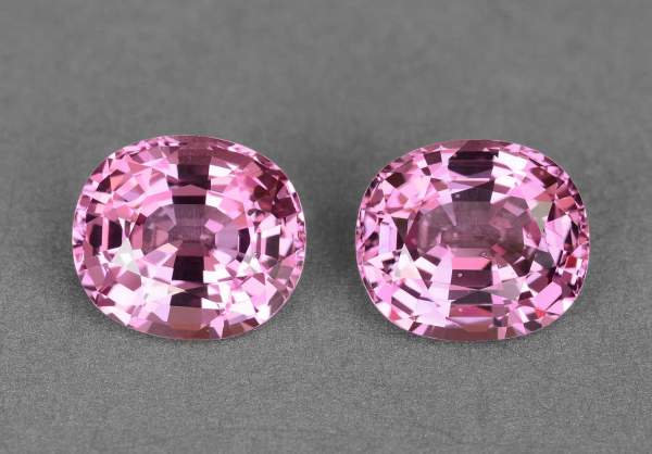 Pair of pink spinels from Burma (Myanmar) 8.78 ct