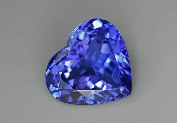 Heart cut blue tanzanite 3.02 ct
