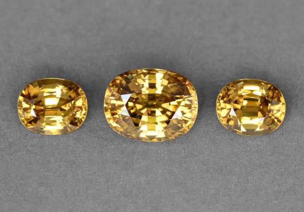 Set of yellow zircons from Tanzania 24.21 ct