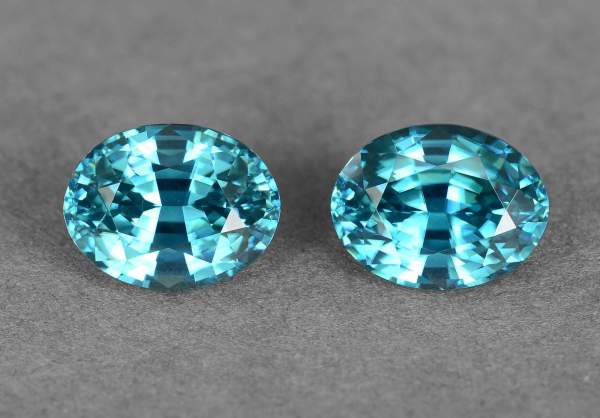 Pair of oval cut Cambodian blue zircons 10.65 ct