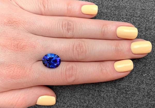 Tanzanite gemstone 5.33 ct