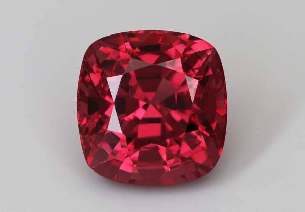 Natural red spinel 1.23 ct
