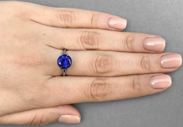 Natural round cut tanzanite 4.16 ct