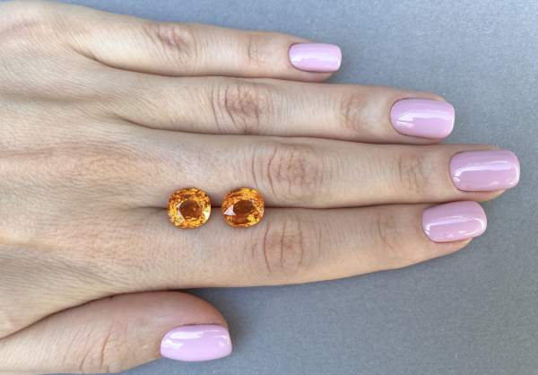 Pair of natural orange spessartines 8.75 ct