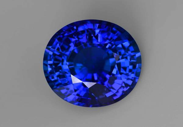 Oval cut blue tanzanite 16.08 ct