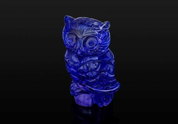 Owl carving natural tanzanite 24.22 ct