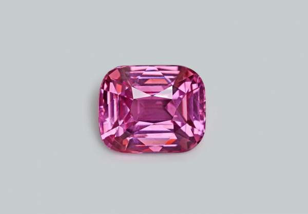 Cushion cut spinel from Sri Lanka 2.68 ct