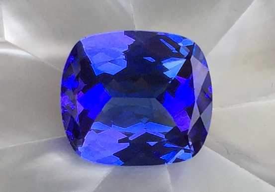 Blue-blue tanzanite 6.06 ct