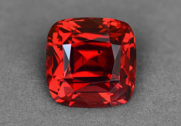Precious red spinel 5.09 ct