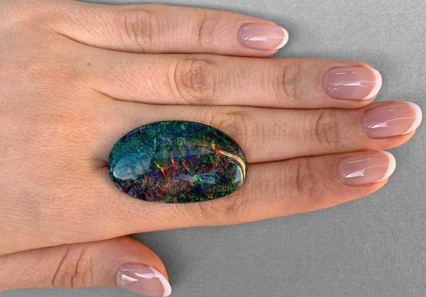 Large black opal from Australia 30.93 ct