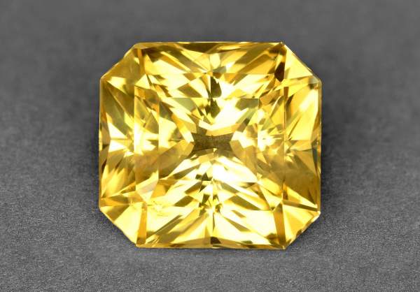 Unheated yellow sapphire 11.75 ct