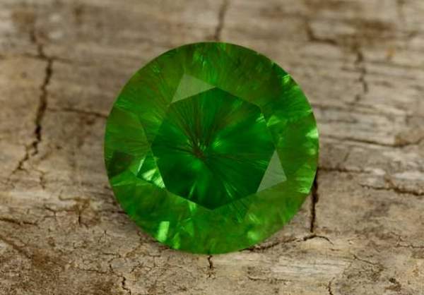 Natural demantoid from Ural mountains 1.66 ct