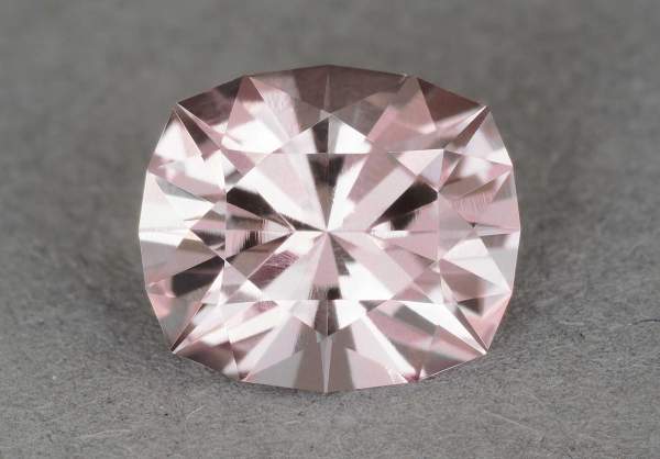 Pink morganite gemstone 4.27 ct