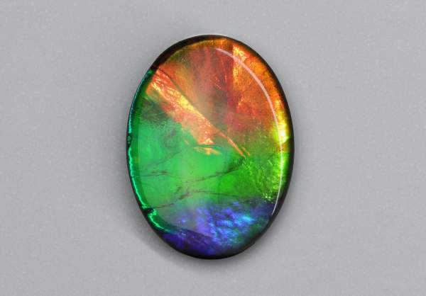 Natural oval ammolite 5.26 ct
