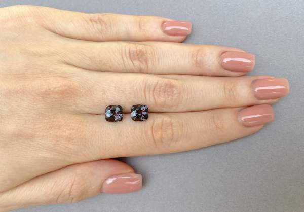 Pair of black natural spinels 4.11 ct