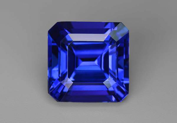 Natural violetish-blue tanzanite 5.5 ct