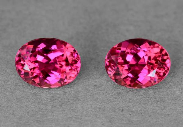 Pair of oval cut pink tourmalines 5.28 ct