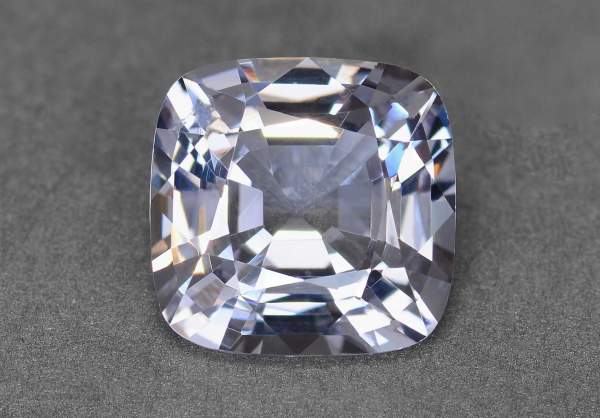 Square cushion cut spinel 4.56 ct
