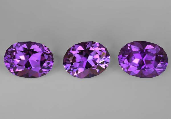 Set of three purple amethysts 35.2 ct