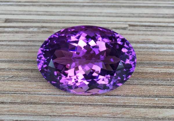 Unheated purple amethyst gemstone 29.34 ct
