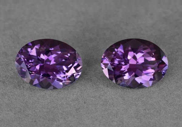 Pair of deep purple amethysts from Brazil 13.65 ct